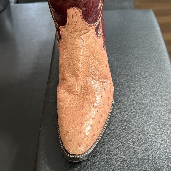 Gorgeous cowboy boots! - Picture 2 of 7